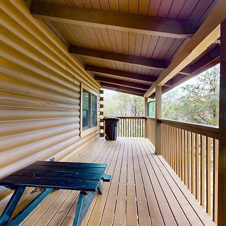 Вилла Bear Lake Cabin Севьервилл Экстерьер фото